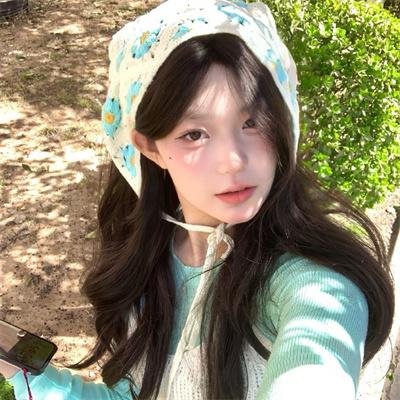 贝隆夫人封面