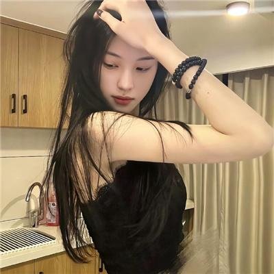 梨酒与香烟封面